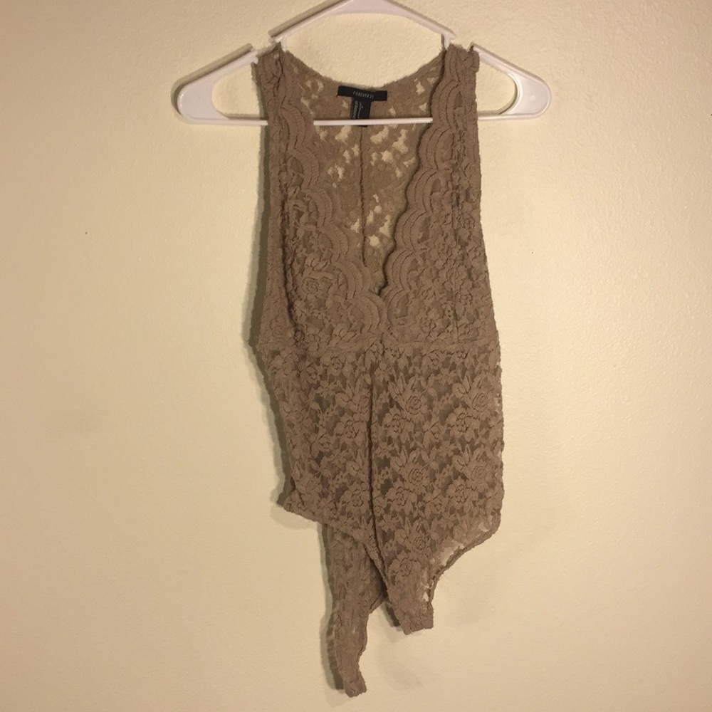 Lace body suit